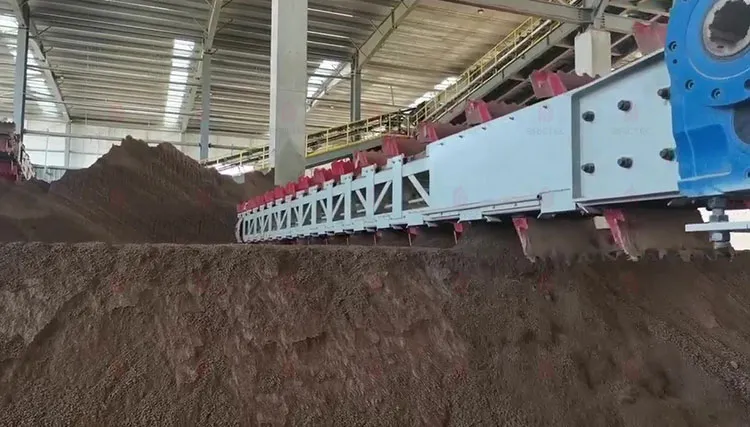 Baksteenproductiemachines Brugtype Emmengraafmachine & Multi-emmermachine voor Grondstofopslag 4