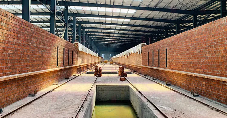 Tunneloven voor het branden van bakstenen, keramiek en tegels met automatische temperatuurregeling en hoge thermische efficiëntie 3